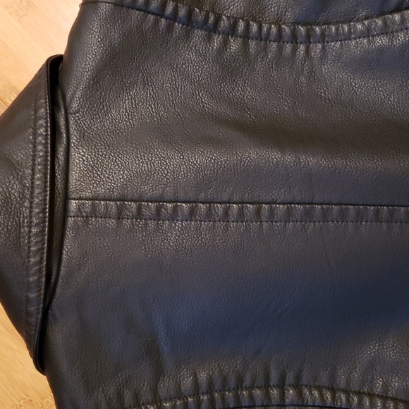 Motorcycle jacket - Picture 12 of 14